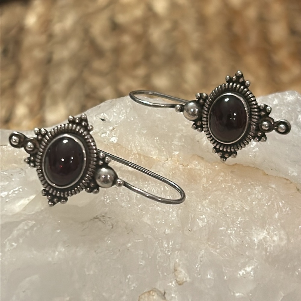Sterling Silver and Garnet Dangle Earrings, Bali Design - Picture 5 of 5